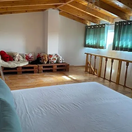 Revi's Apartment *
