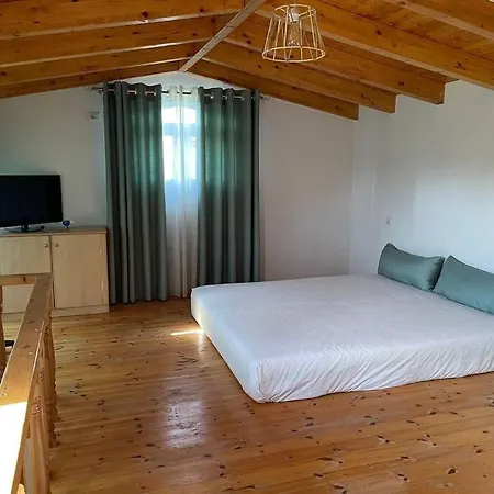 Apartment Revi's *